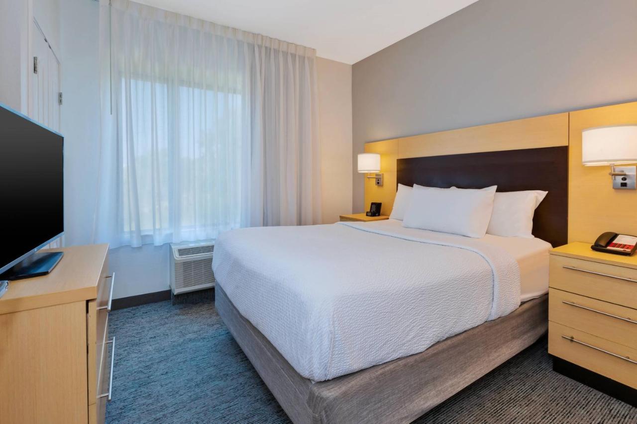 ทาวน์เพลส สวีท แนชวิลล์ แอร์พอร์ต Hotel ภายนอก รูปภาพ