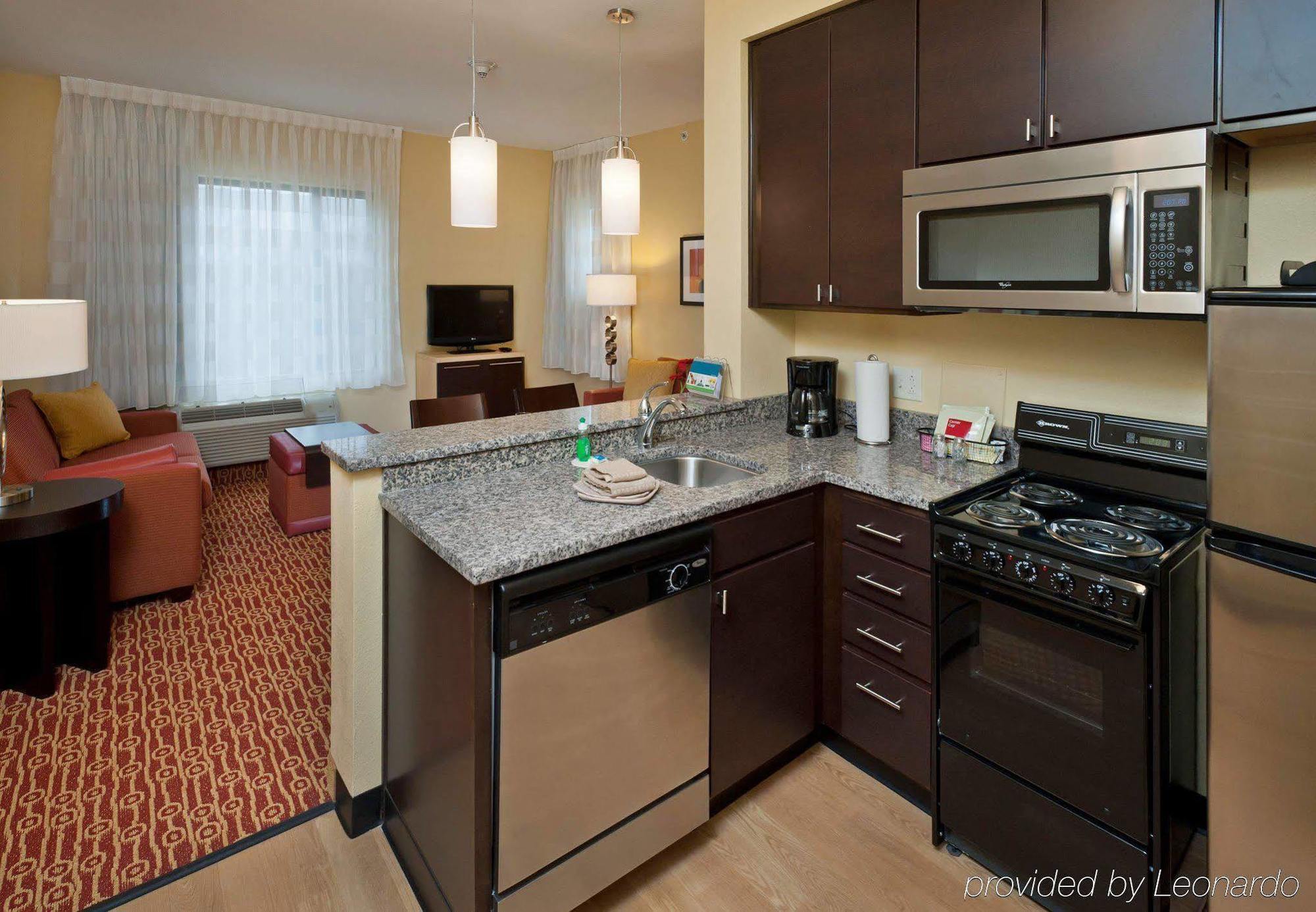 ทาวน์เพลส สวีท แนชวิลล์ แอร์พอร์ต Hotel ภายนอก รูปภาพ