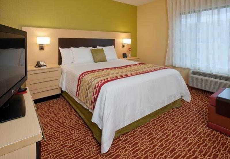 ทาวน์เพลส สวีท แนชวิลล์ แอร์พอร์ต Hotel ภายนอก รูปภาพ